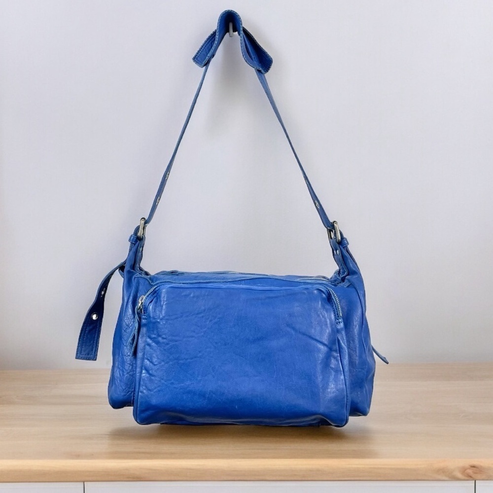 Rabeanco Extra Large Weekend Travel Bag in Cobalt Blue Leather